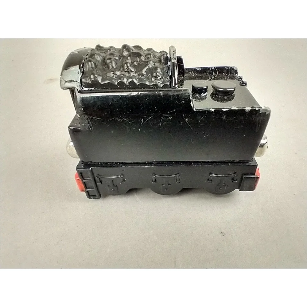 Thomas & Friends Take Along Neville's Tender Black Diecast Magnetic Train‎ Car